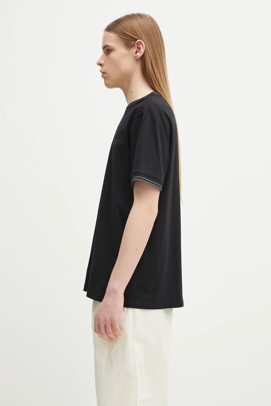 Pamučna majica Fred Perry M1588.Y43 crna SS25