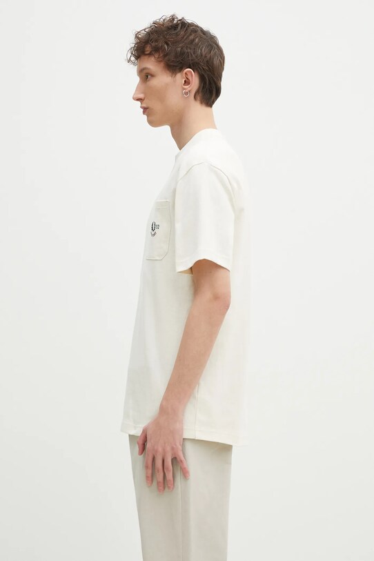 Bavlnené tričko Fred Perry M9827.560 béžová SS25