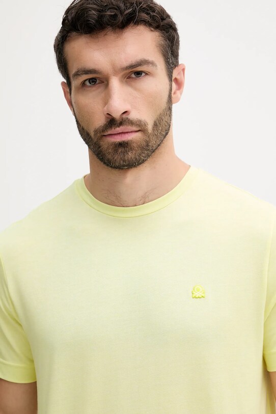 United Colors of Benetton t-shirt bawełniany żółty 3M4WU1088