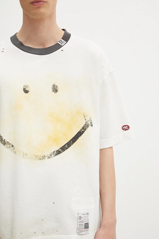 Памучна тениска Maison MIHARA YASUHIRO Smily Face Printed Distressed Tee бял J14TS762