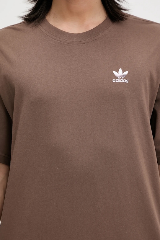 adidas Originals tricou din bumbac Ess Nc Oc Tee maro KE6581