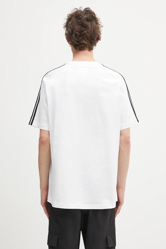 Одежда Хлопковая футболка adidas Originals Teamgeist Tee KE0146 белый