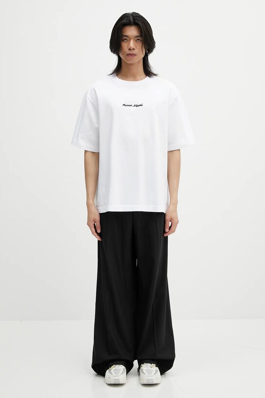 Хлопковая футболка Maison Kitsuné Maison Kitsune Embroidery Oversize OM00122KJ0119 белый