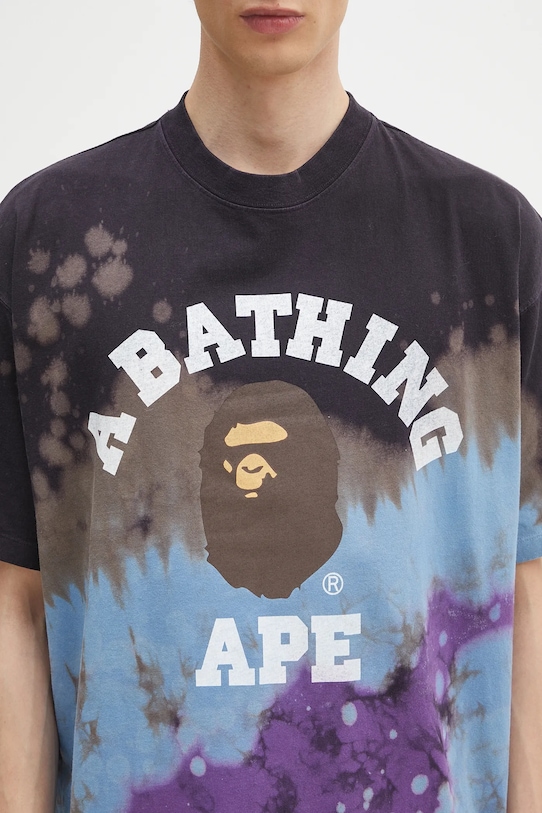 Хлопковая футболка A Bathing Ape Tie dye college фиолетовой 1K80109003