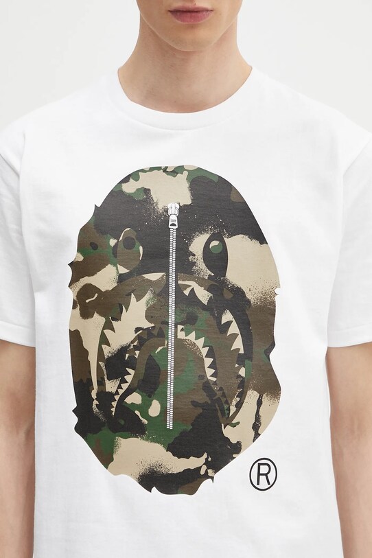 A Bathing Ape tricou din bumbac Map camo APE head shark alb 1L30110023