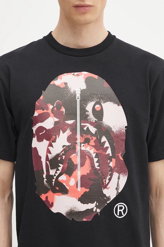 A Bathing Ape cotton t-shirt Map camo APE head shark black 1L30110023
