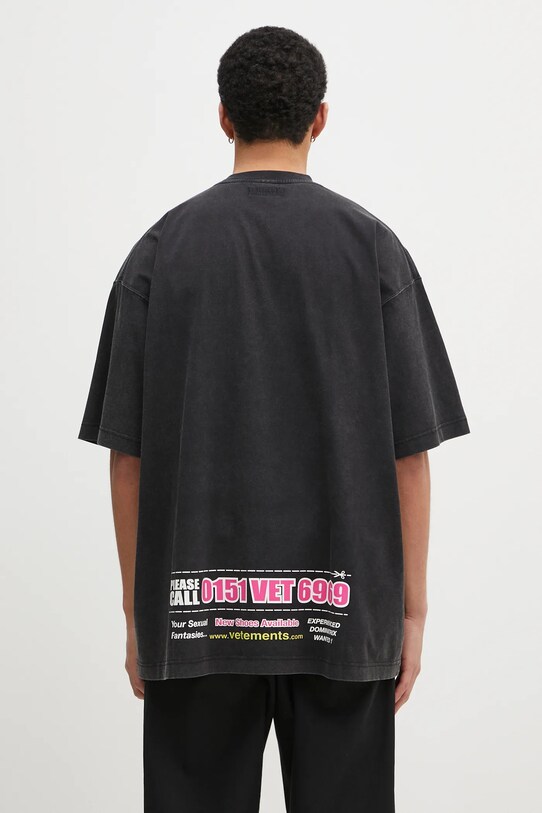 VETEMENTS cotton t-shirt Dominatrix Hotline Oversized UA66TR740B black