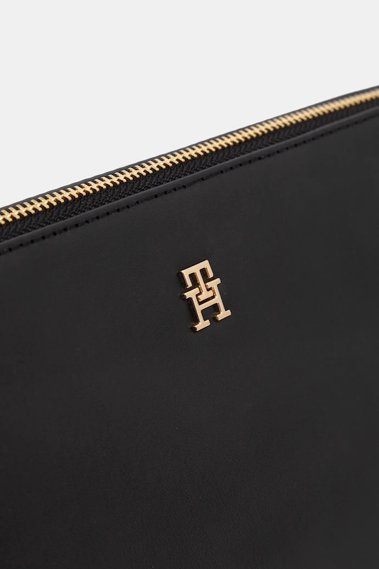 Akcesoria Tommy Hilfiger kosmetyczka AW0AW18297 czarny