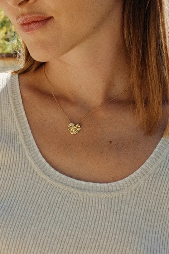 Kiegészítők EDBLAD aranyozott nyaklánc Gerana 130247 arany