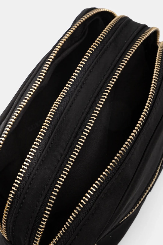 Νεσεσέρ καλλυντικών Guess PW7552.P6136 μαύρο