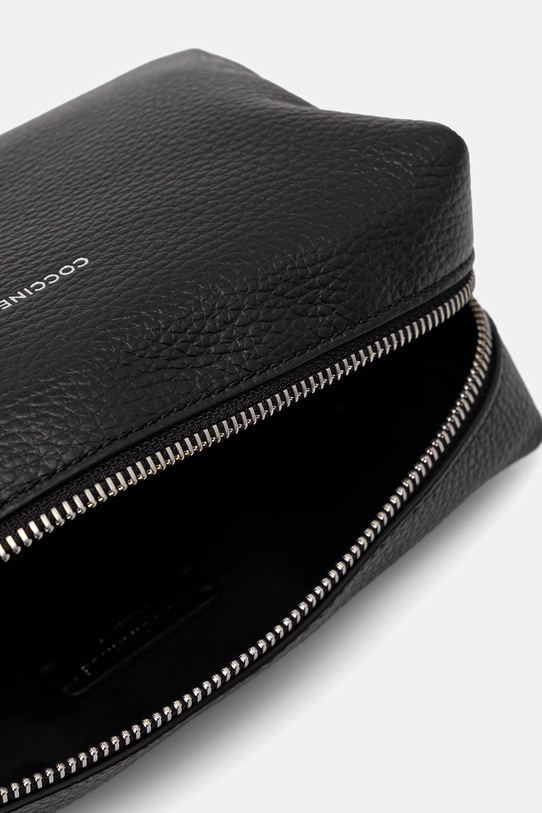 Coccinelle kosmetyczka skórzana SOFT czarny E5.MUK.95.G0.02