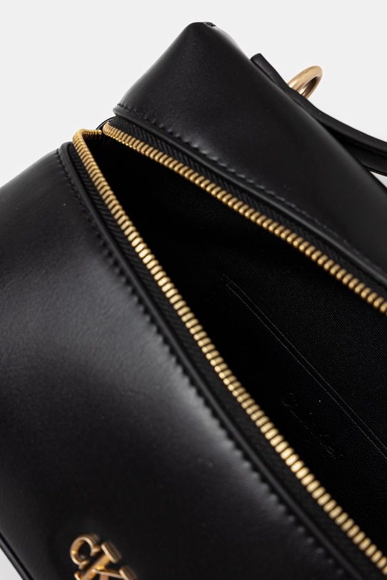 Calvin Klein kozmetická taška dámska z imitácie kože čierna LV04F1134G