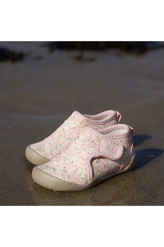 Wheat buty do wody dziecięce WF453j.02.G różowy