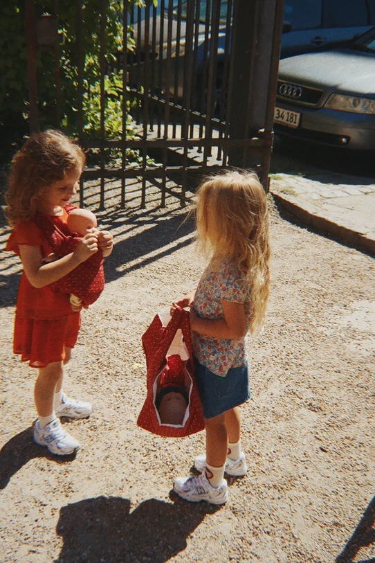 Konges Sløjd Чанта за кукли за деца от памук DOLL LIFT червен KS105333.PPY2