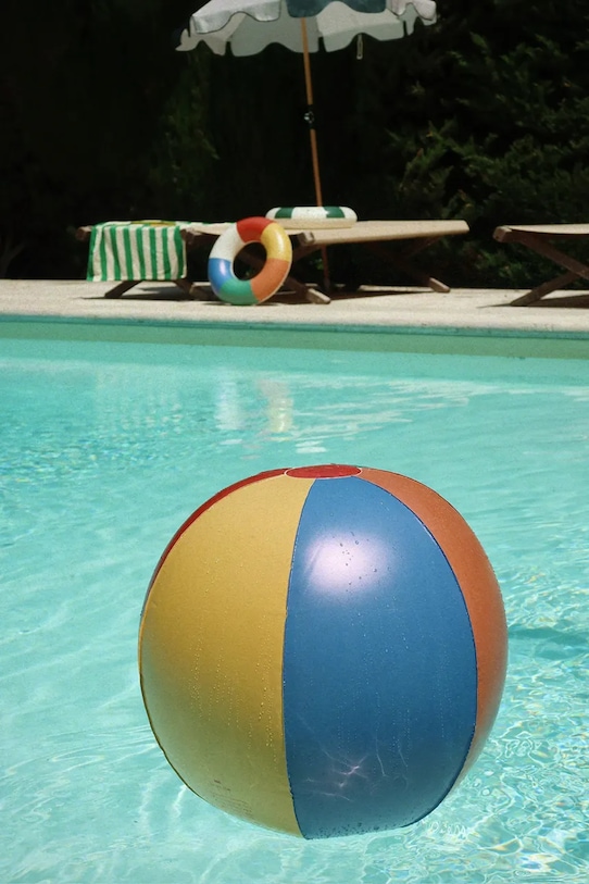 Konges Sløjd gyerek úszógumi SWIM RING AND BEACH BALL SET KS105094.PPY2 többszínű