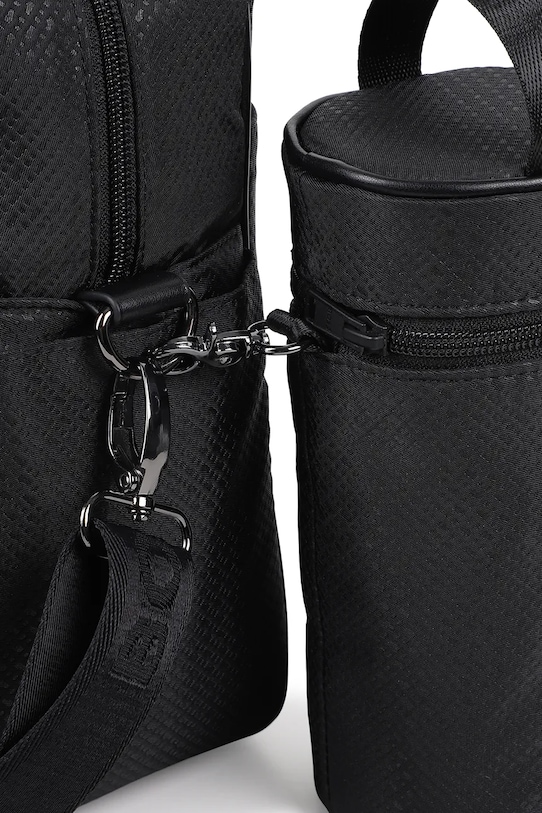 Torba za voziček s podlogo za previjanje BOSS črna J53109