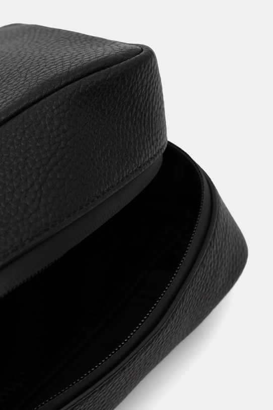 Tommy Hilfiger kosmetyczka AM0AM13947 czarny