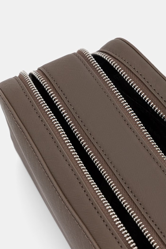 Guess kosmetyczka MILANO PMMISA.P6161 brązowy