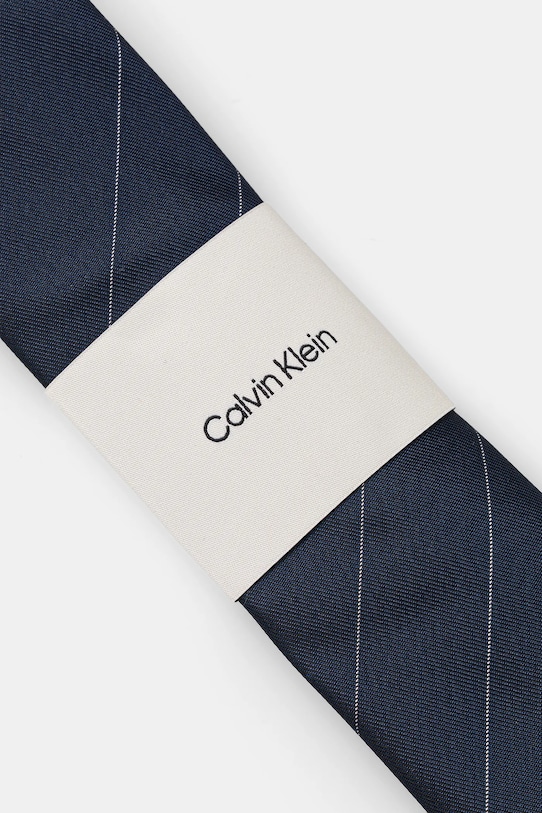 Akcesoria Calvin Klein krawat z dodatkiem jedwabiu CK2111E003 granatowy