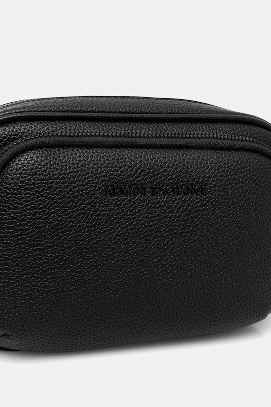 Akcesoria Armani Exchange kosmetyczka XM002034.AF19929 czarny