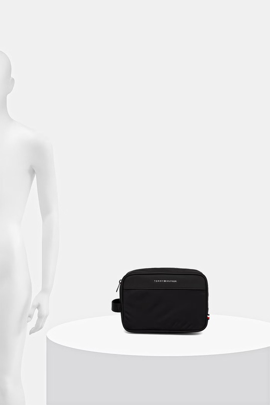 Tommy Hilfiger kozmetička torbica za muškarce AM0AM14153 crna