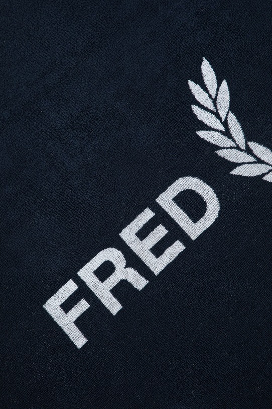 Akcesoria Fred Perry ręcznik plażowy bawełniany MS7705 granatowy