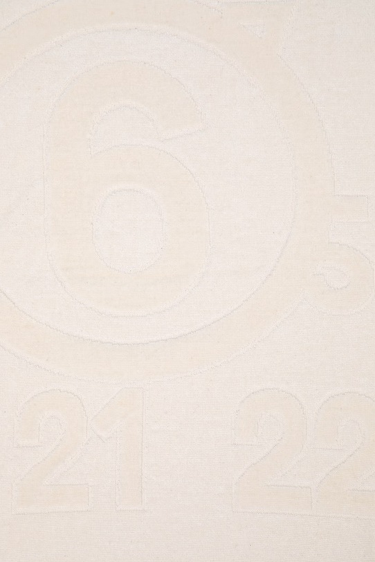 Akcesoria MM6 Maison Margiela ręcznik plażowy bawełniany MYP000150 beżowy