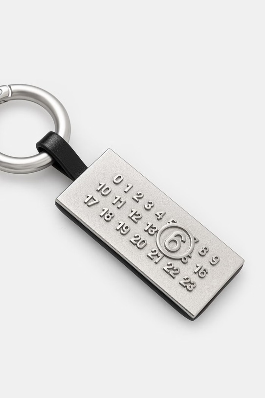 MM6 Maison Margiela brelok SA5UA0005.P9061 czarny SS26