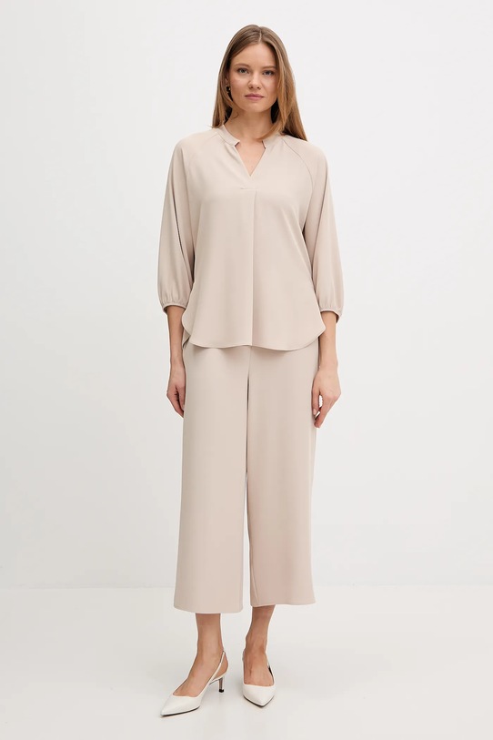 Блузка Joseph Ribkoff 261076 бежевый SS26