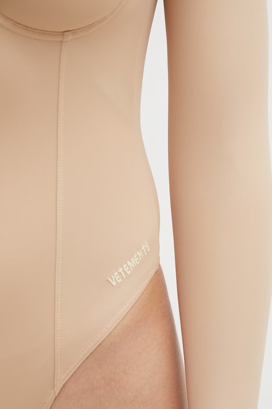 VETEMENTS body beżowy WE76BD406T