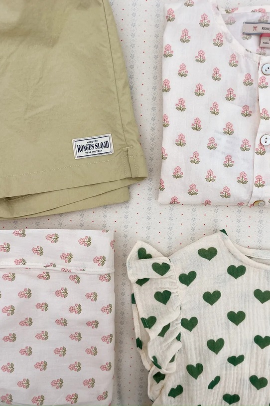 Konges Sløjd bluza z volančki otroška bombažna COCO TOP GOTS KS105327.PPY2 bež