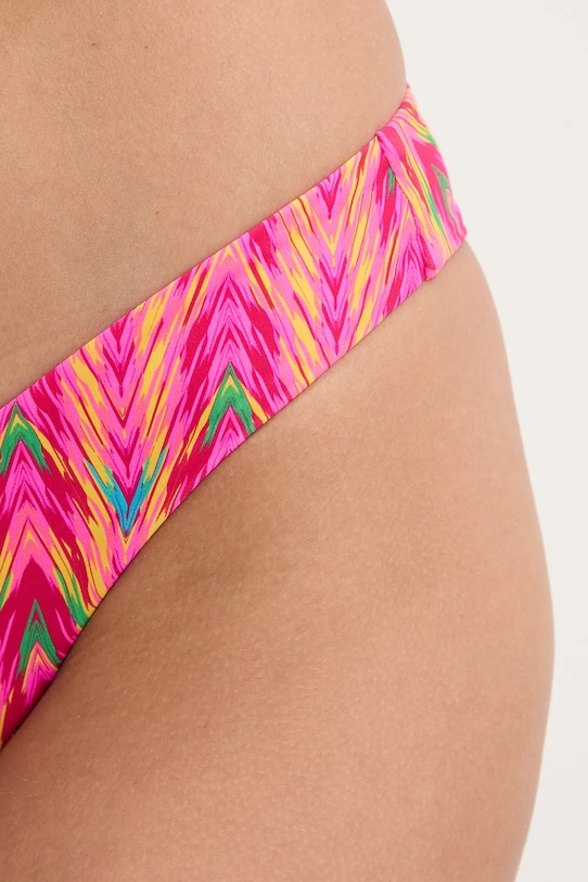 Долнище на бански тип бразилиана Chantelle розов C22JG0