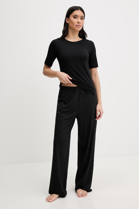 United Colors of Benetton t-shirt piżamowy z dodatkiem jedwabiu 3UEV3M08C czarny SS26