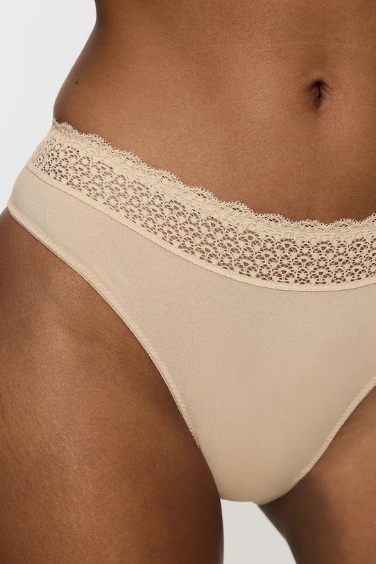 Triumph bugyi Feel of Modal bézs 10214403