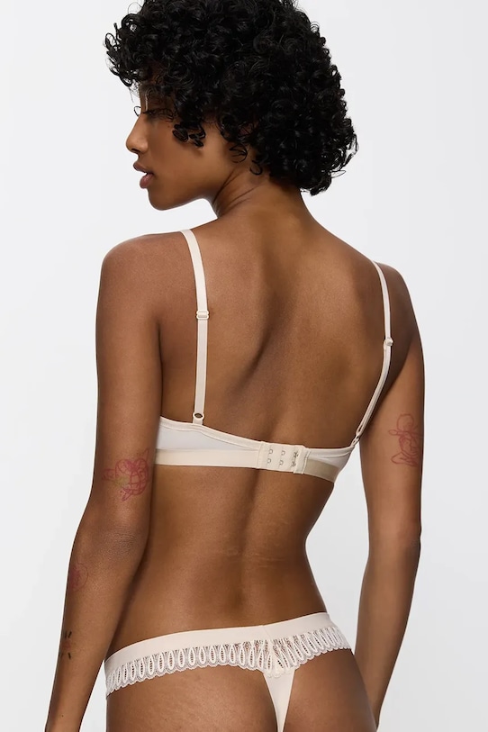 Triumph melltartó Aura Spotlight 10208018 bézs SS26