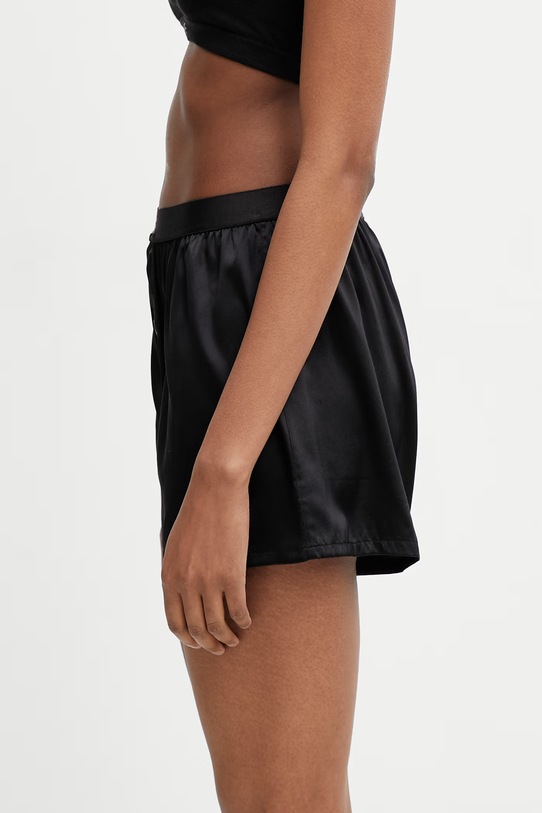 MM6 Maison Margiela szorty piżamowe z jedwabiem damskie MJLE70050 czarny SS26