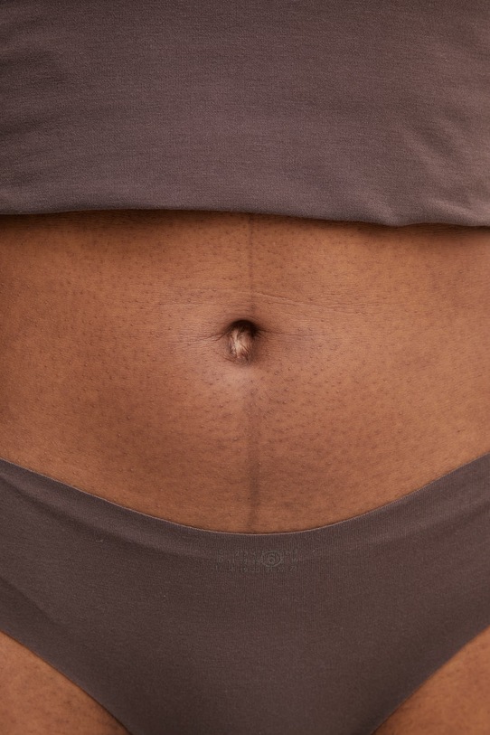 MM6 Maison Margiela figi damskie z bawełną brązowy MKLL10040