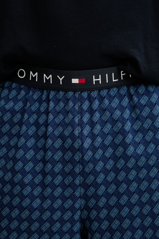 Tommy Hilfiger dvoudílné pyžamo pánské bavlněné s elastanem UM0UM03834 námořnická modř