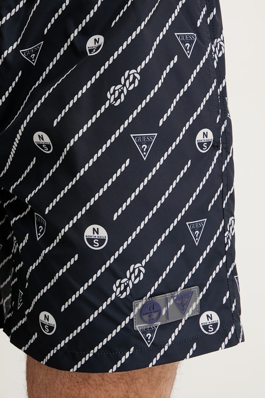 Guess pantaloncini da bagno da uomo x North Sails blu navy M6GZ20.W2170