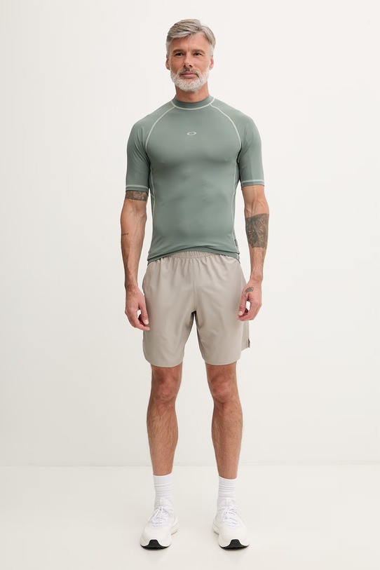 Oakley t-shirt kąpielowy męski T-shirt do pływania FOA407891 zielony SS26