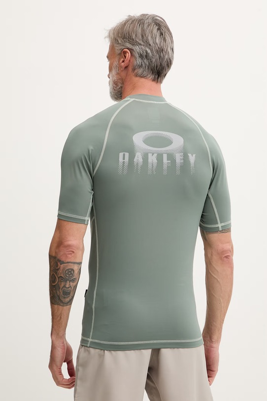 Odzież Oakley t-shirt kąpielowy męski T-shirt do pływania FOA407891 zielony