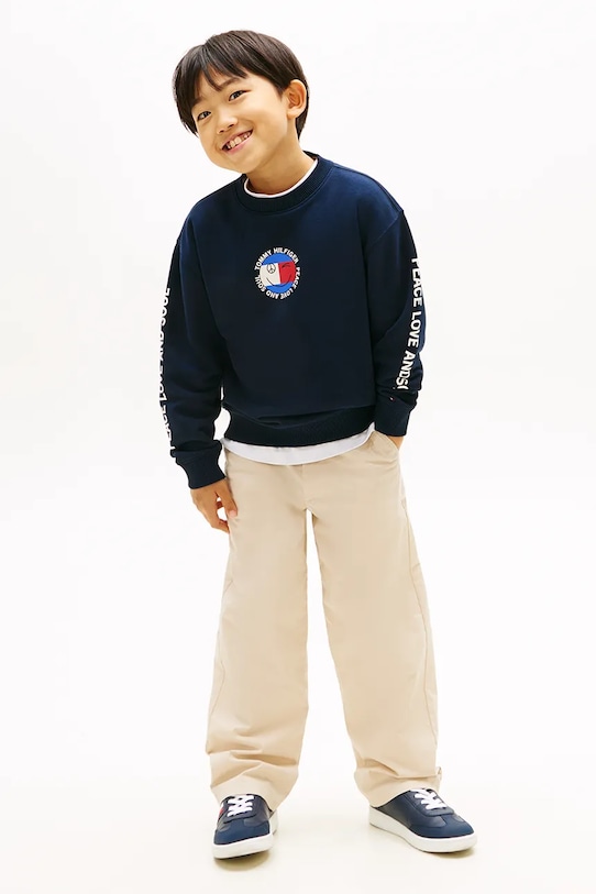 Chłopiec Tommy Hilfiger bluza dziecięca z bawełną KB0KB10258.128.176.PPY2 granatowy