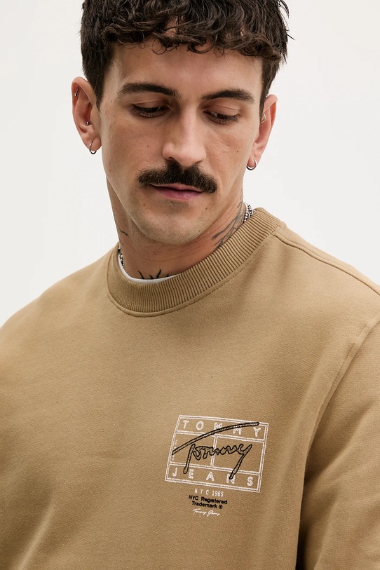 Tommy Jeans bluza bawełniana brązowy DM0DM22366