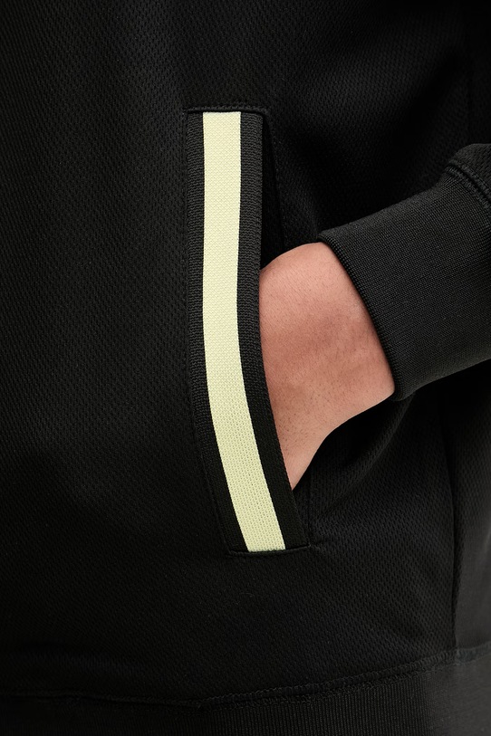 Μπλούζα Guess LANSA Z6RQ06.KD482 μαύρο