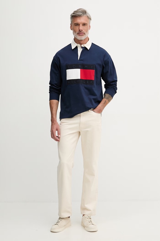 Tommy Hilfiger dukserica za muškarce od pamuka MW0MW43067 mornarsko plava SS26