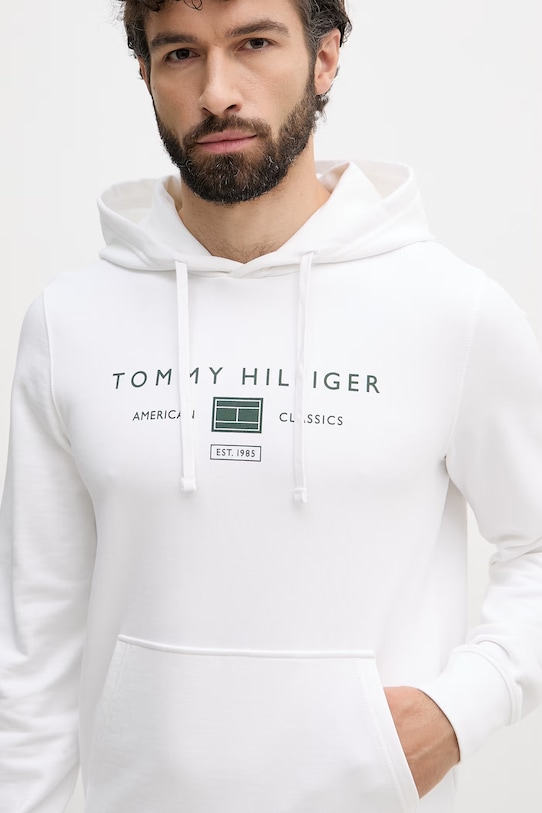 Tommy Hilfiger pulover s kapuco moški bombažen bela MW0MW42464