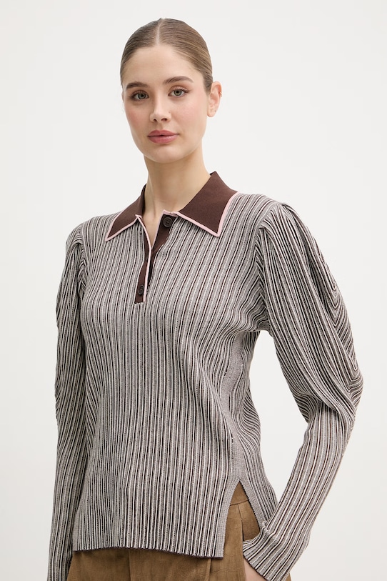 Stine Goya sweter damski brązowy SG.SS26.K048.2356