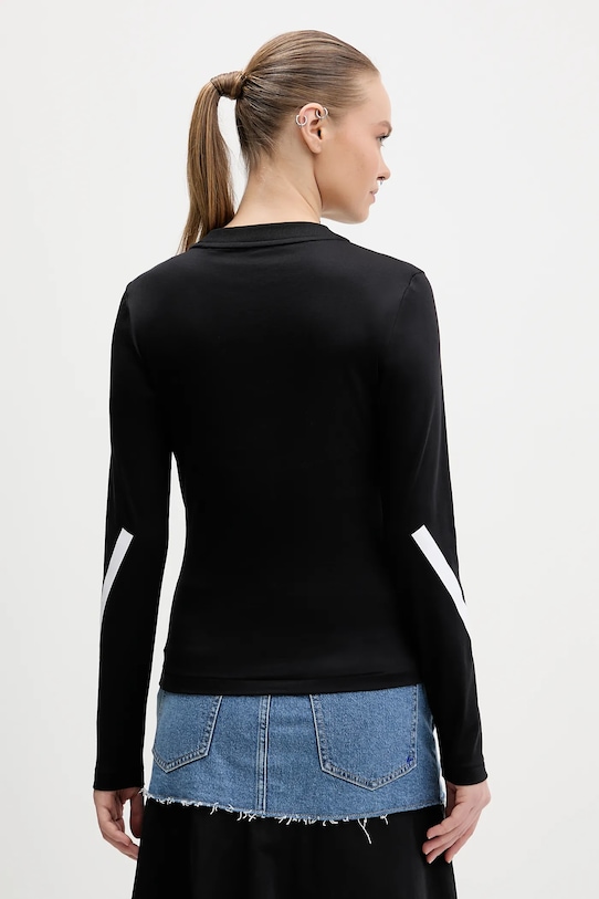 Одяг Бавовняний лонгслів adidas Z.N.E KE4905 чорний