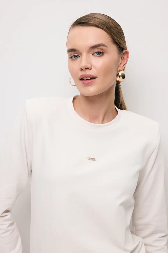 Bizuu longsleeve MELISSANDRA beżowy MELISSANDRA.BEZOWY