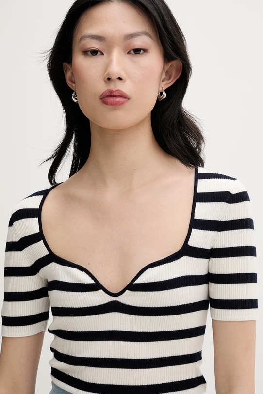 From Future T-shirt swetrowy damski wełniany granatowy WTO03747